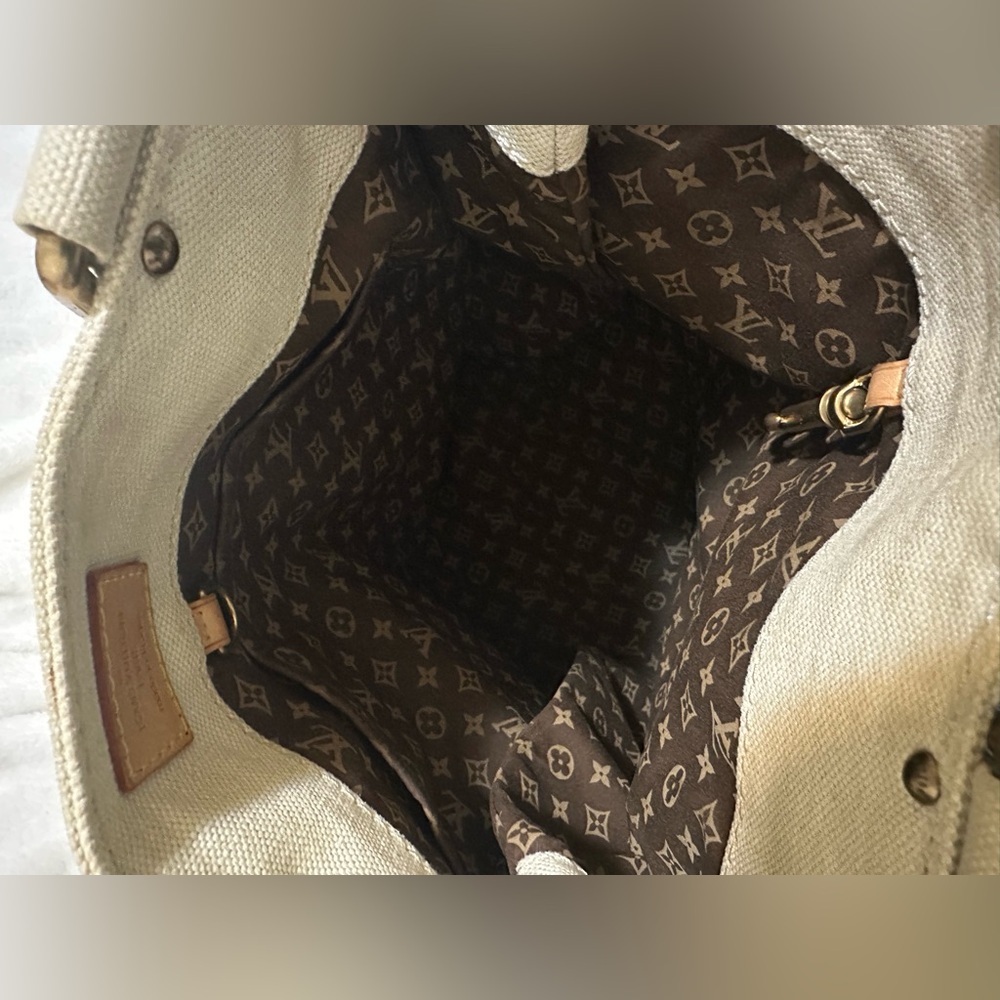 Authentic Louis Vuitton Limited Edition Globe Shopper Canvas Tote Bag - Picture 4 of 7